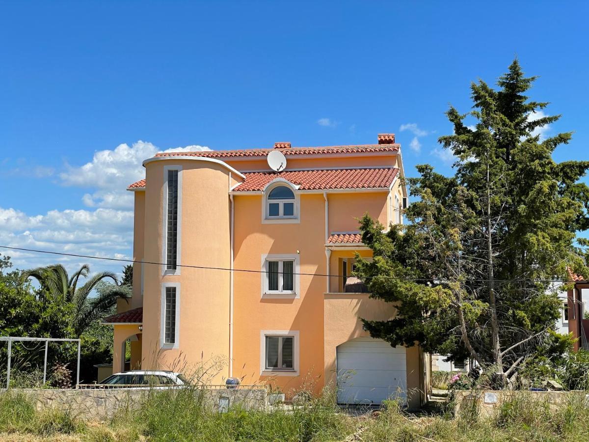 Apartments Vitalia Premantura Eksteriør bilde