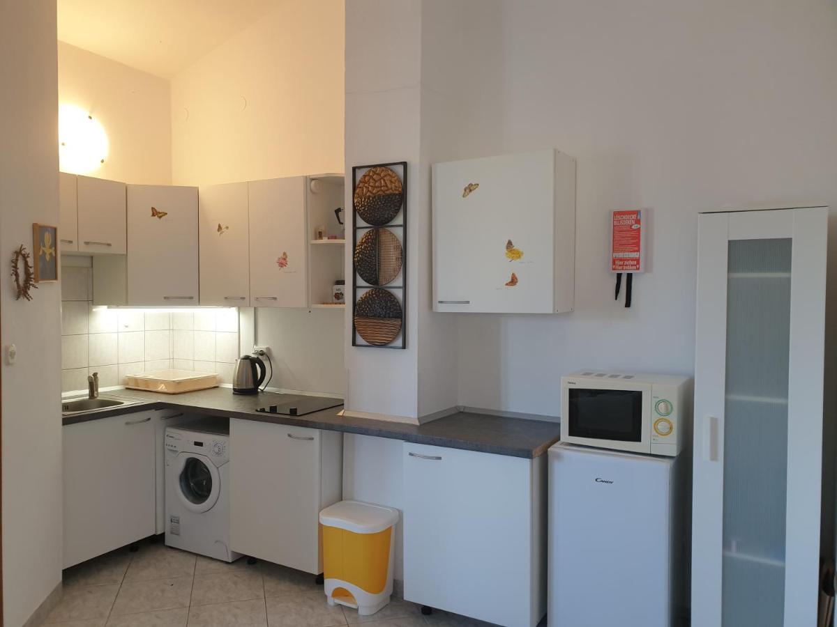Apartments Vitalia Premantura Eksteriør bilde